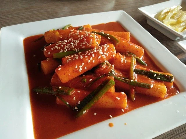 The Best Rose Tteokbokki Recipe 1 rose-tteokbokki