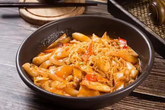 The Best Rose Tteokbokki Recipe 3 rose-tteokbokki